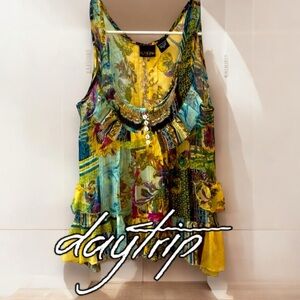 Daytrip Bohemian Loose Fit Sleeveless Blouse Size Small